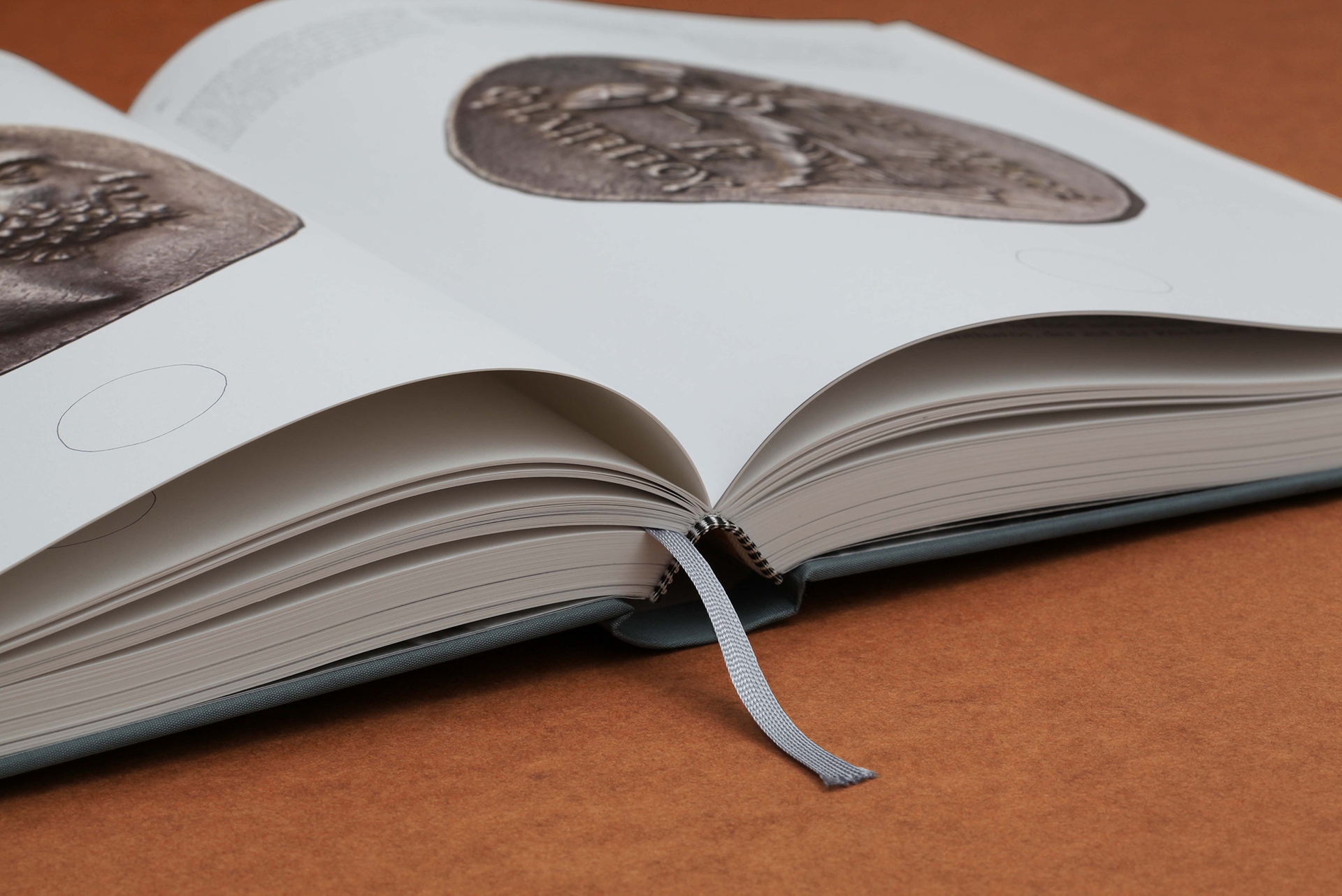 6-bob-design-saager-coin-book-detail-binding-15394.jpg